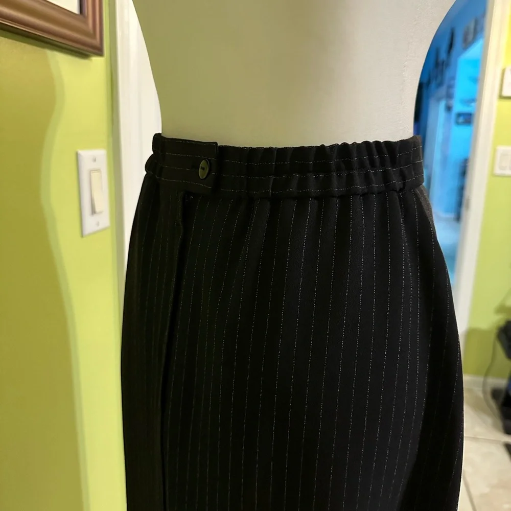 Vintage Joseph Ribkoff Pin Stripe Skirt and Matching Jacket - Picture 13 of 14